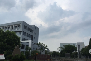 上海群益技術職校